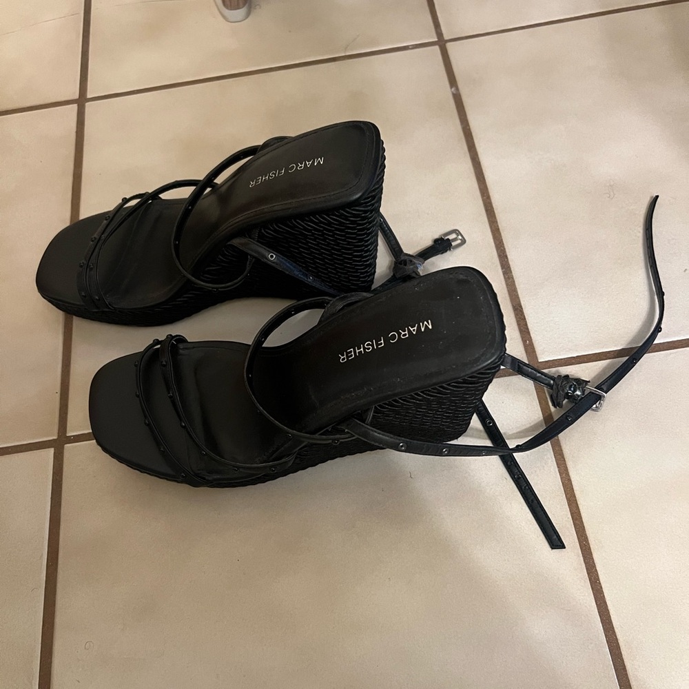 Marc Fisher Black Women's Wedge Sandals
